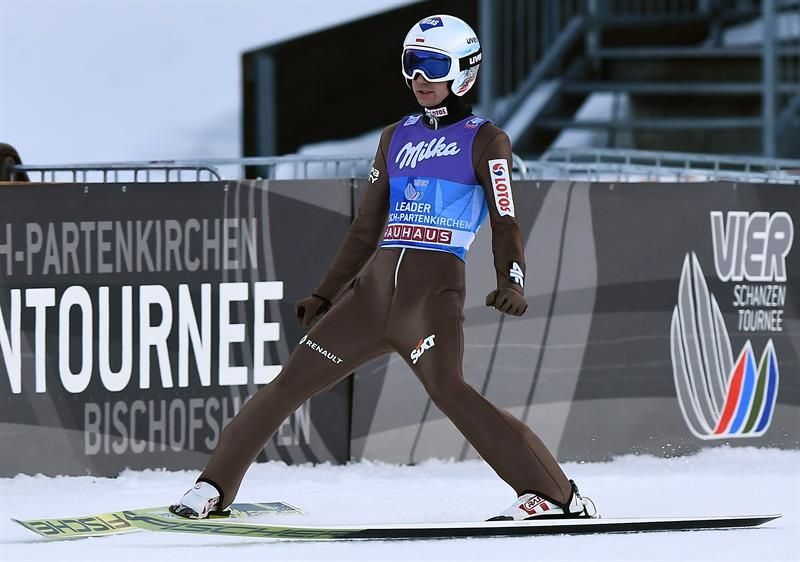 Kamil Stoch logra en Garmisch su segundo triunfo en el 4 Trampolines