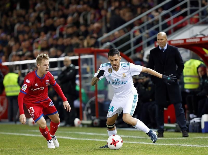 El Real Madrid gana 0-3 al Numancia con polémica