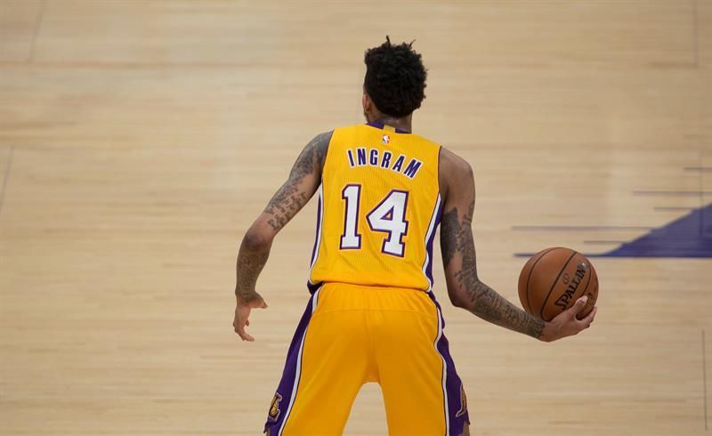 132-113. Ingram tuvo 20 tantos en el triunfo de los Lakers