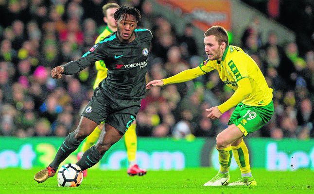 Conte, "contento con el compromiso de Batshuayi"
