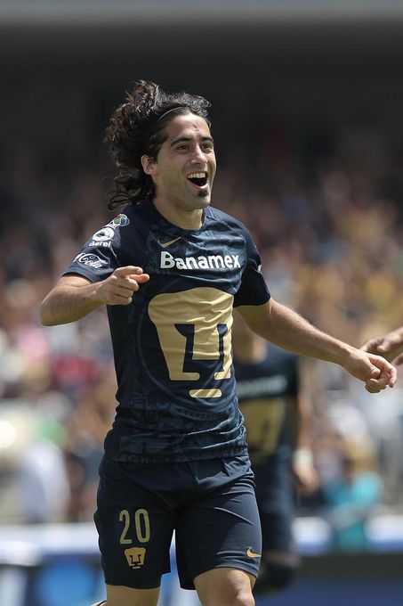 Uruguayo Matías Britos llega al Querétaro y promete más sacrificio que goles