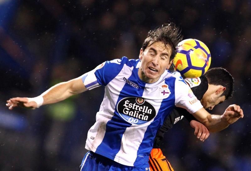 El Dépor cierra en descenso media temporada de errores