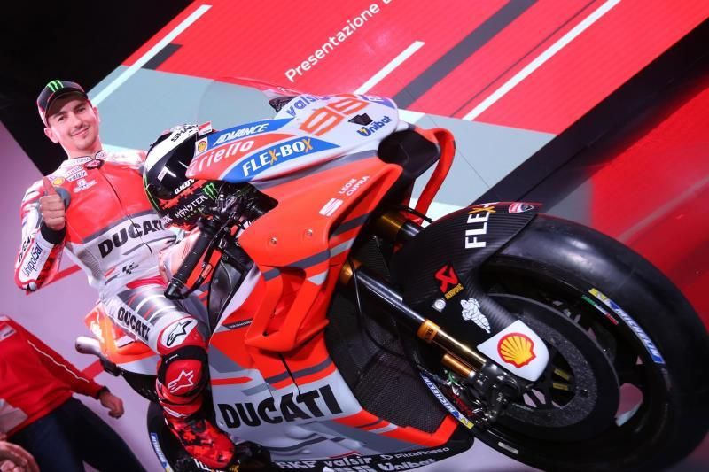 Ducati presenta su moto para el mundial de 2018: roja, gris y "más agresiva"
