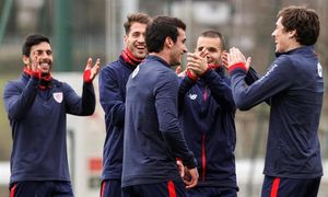 El Athletic renueva a Lekue hasta 2023 con una cláusula de 40 millones