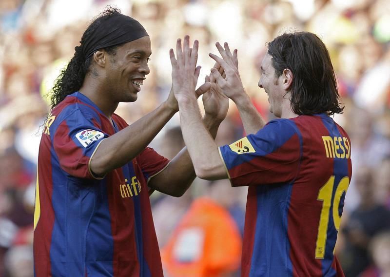 Messi agradece a Ronaldinho su magisterio en el Barça