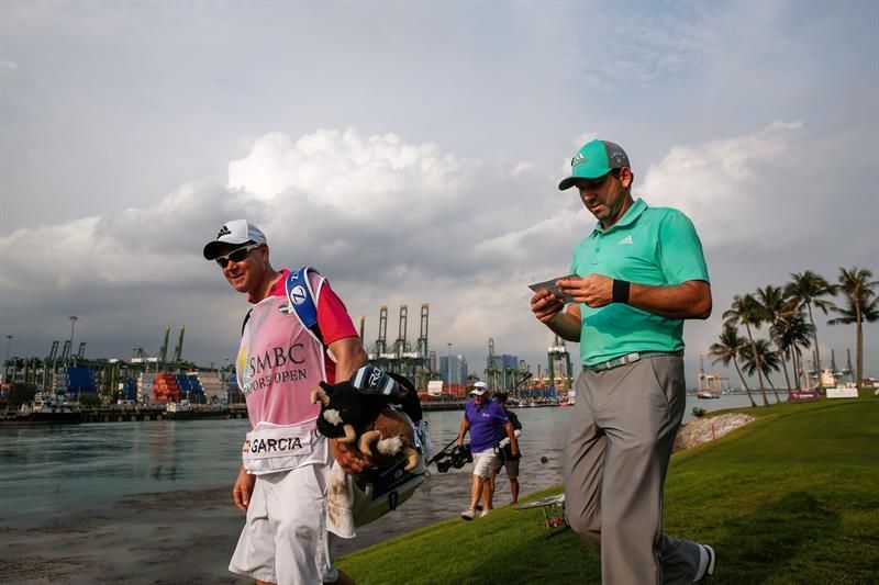 Boonma y Nirat lideran el Abierto de Singapur; Sergio García es tercero