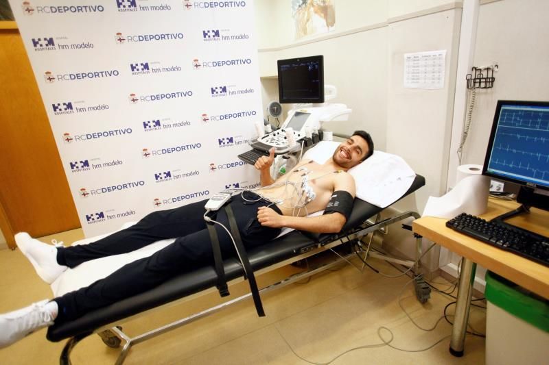 El Dépor rectifica y confirma que Eneko Bóveda firma hasta 2020