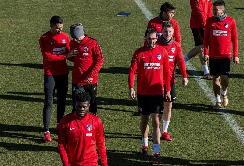 El Atlético viaja a Sevilla sin Filipe, Diego Costa, Gaitán, Augusto y Werner