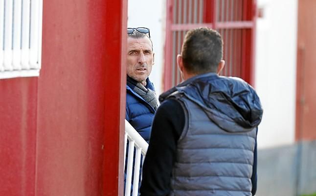 El plan de Arias para el lateral derecho