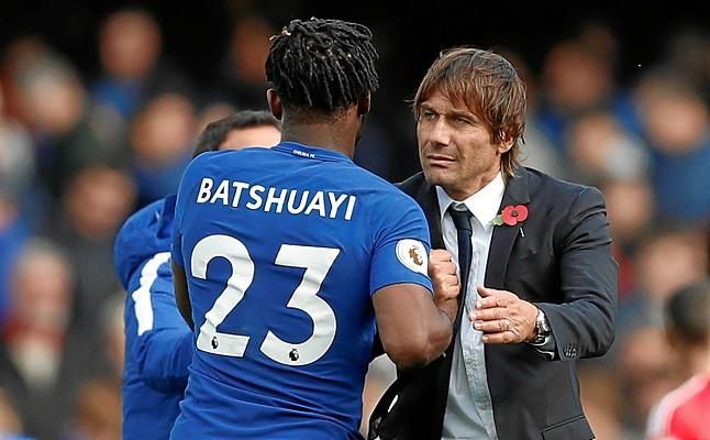 Conte, sobre Batshuayi: "Un jugador entra, un jugador sale"