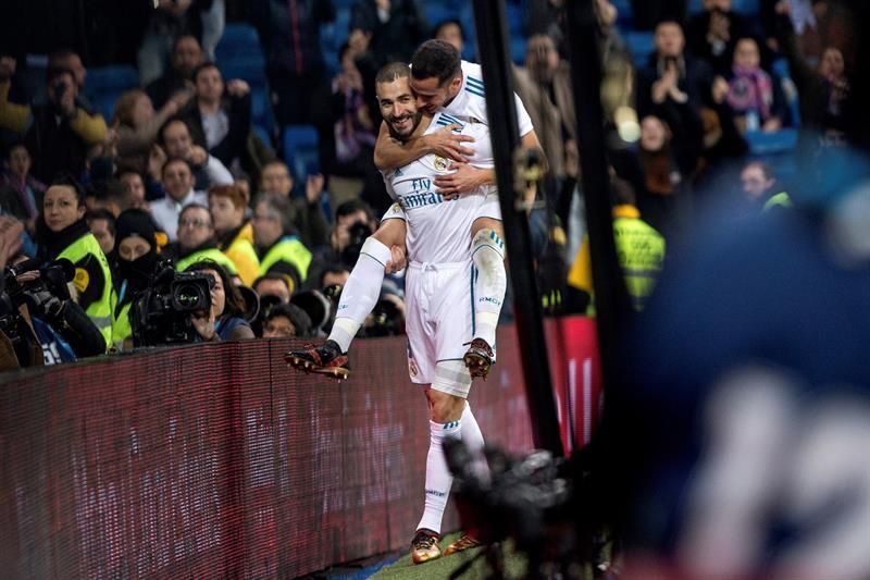 Benzema se reencuentra con el gol en una noche aciaga para el madridismo