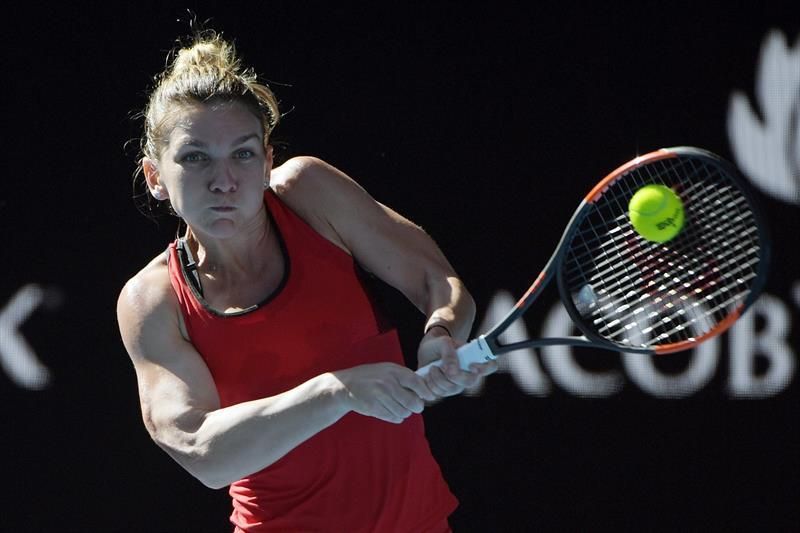 Halep-Kerber y Mertens-Wozniacki, en semifinales