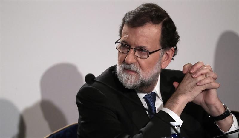 Rajoy ve una "broma" que España no pueda jugar el Mundial por el caso Villar