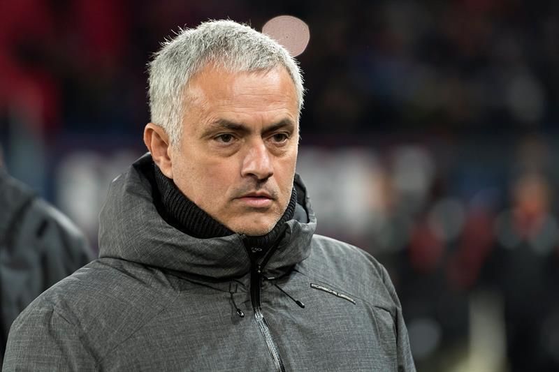Mourinho continuará hasta 2020 como entrenador del Manchester United