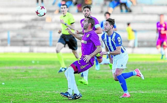 El Écija premia a Ezequiel