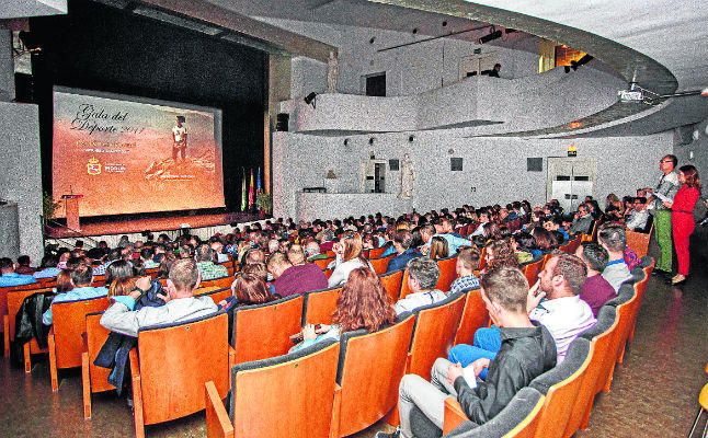 Todo preparado en la Ciudad del Gallo