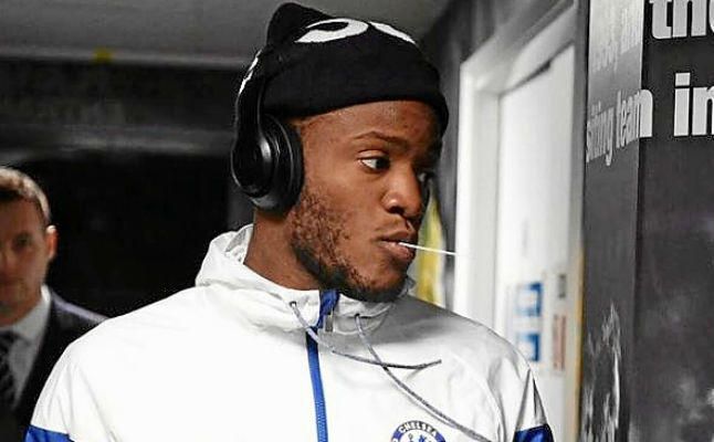 En Alemania dan por hecha la cesión de Batshuayi al Dortmund