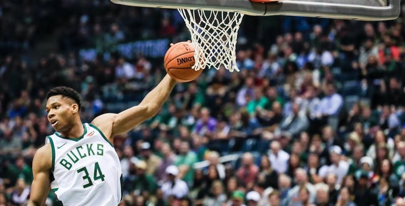 107-85. Antetokounmpo y Dellavedova dan a Bucks cuarto triunfo consecutivo