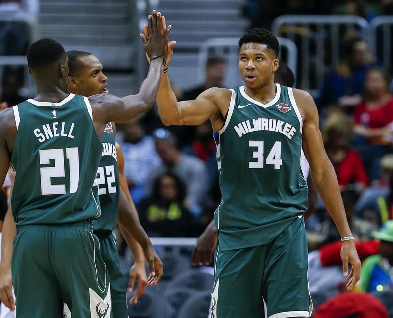 Antetokounmpo da vida a Bucks; Irving salva a Celtic; Marc, cumpleaños ganado