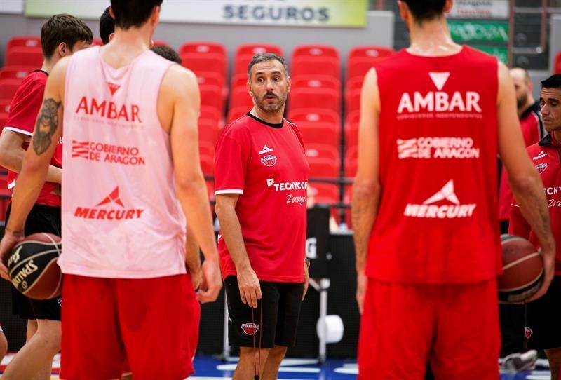 Jota Cuspinera deja de ser entrenador de Tecnyconta Zaragoza