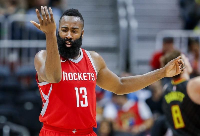114-107. Harden hace historia con un triple-doble de 60 puntos