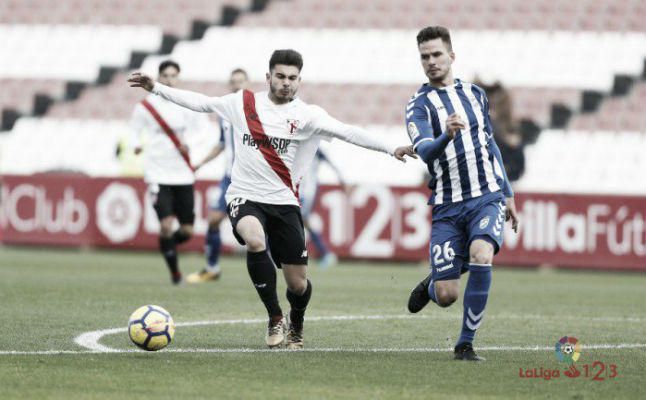 José Carlos regresa al Betis, aunque se estudia su rescisión