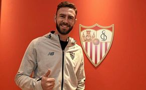Layún 'deja' sin dorsal a Carole, en la rampa de salida