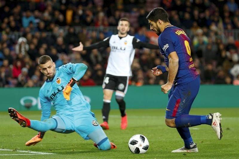 1-0: El Barça logra una mínima ventaja ante un defensivo Valencia