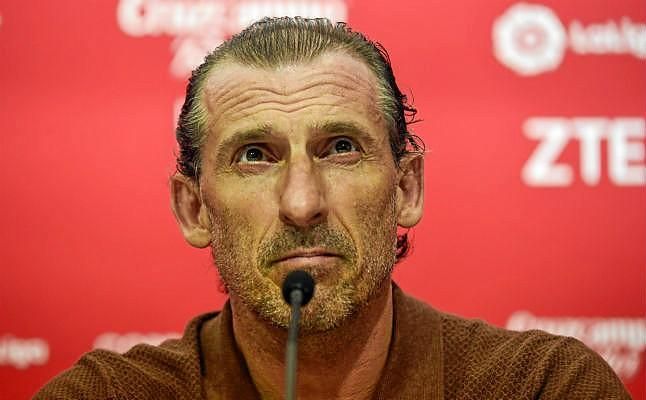 Arias, "satisfecho" con el mercado intentó a Batshuayi y Brozovic