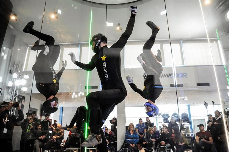 Unos 200 especialistas compiten en el túnel del viento con un sueño olímpico