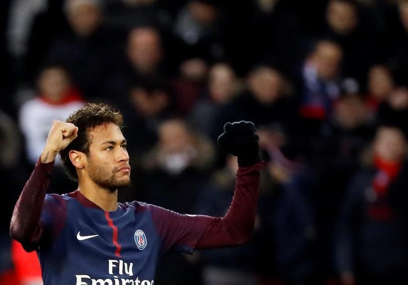 Neymar afirma que su aventura en el PSG "no ha hecho más que empezar"