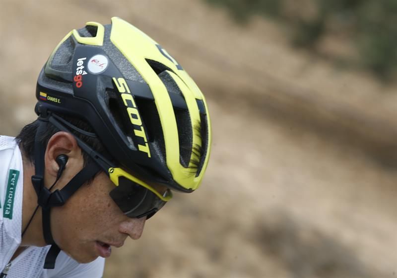 El colombiano Esteban Chaves se alza con el liderato tras ganar la etapa reina