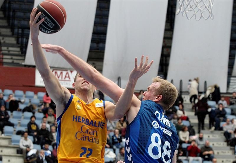 80-87. Herbalife deja escapar una renta de 20 puntos pero se lleva el triunfo