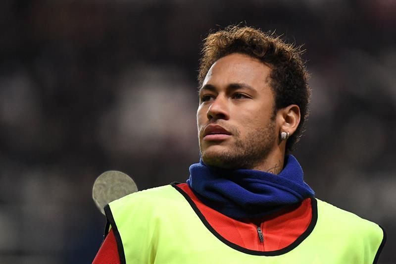 Neymar celebra sus 26 años por todo lo alto a 10 días de afrontar al Madrid