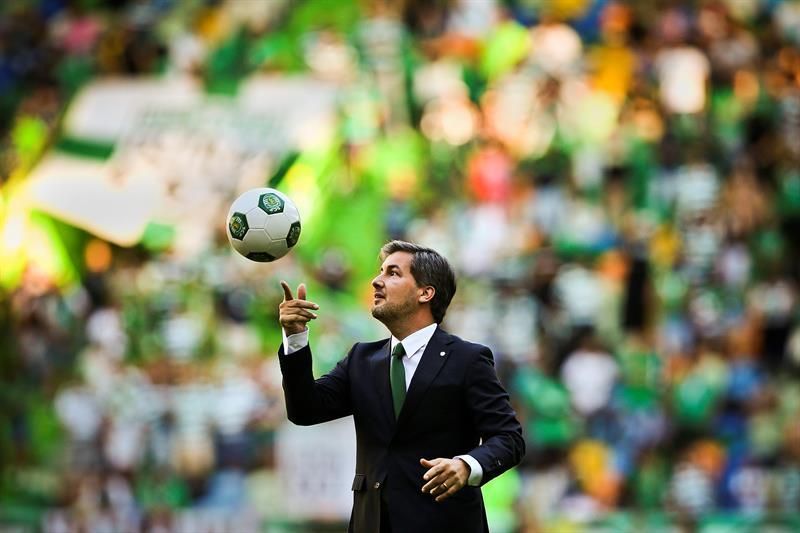 El presidente del Sporting luso pone su continuidad en manos de los socios