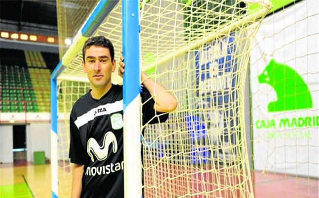 Daniel Ibañes, un mito en el banco