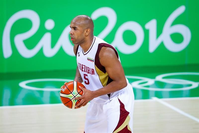 Venezuela enfrentará a Chile y Colombia sin sus figuras por crisis económica