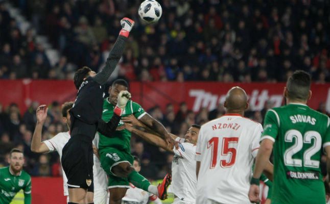 Rico, del perdón a las gracias