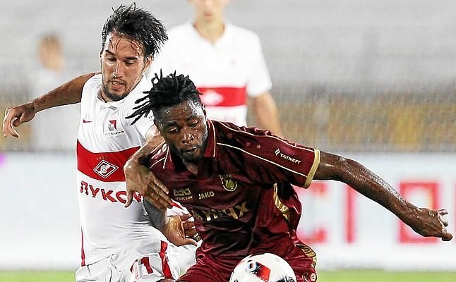 Alex Song, el que más gusta de los jugadores libres