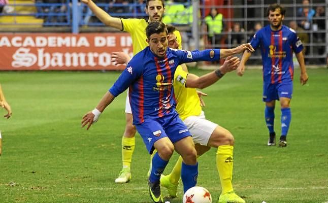 Extremadura 4-0 Écija: No pudo romper el orden establecido