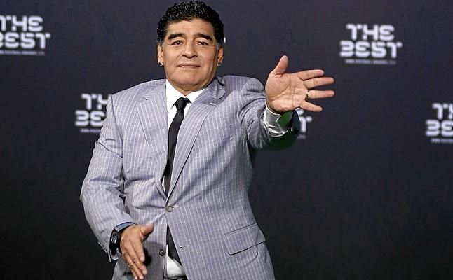 Maradona: "Sampaoli me quería como escudo en el Sevilla"