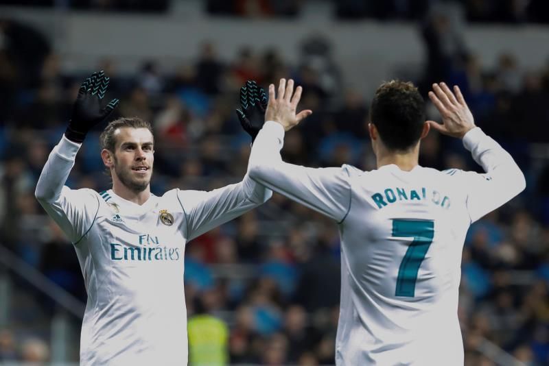 El Real Madrid palía sus penas ligueras con un festín goleador