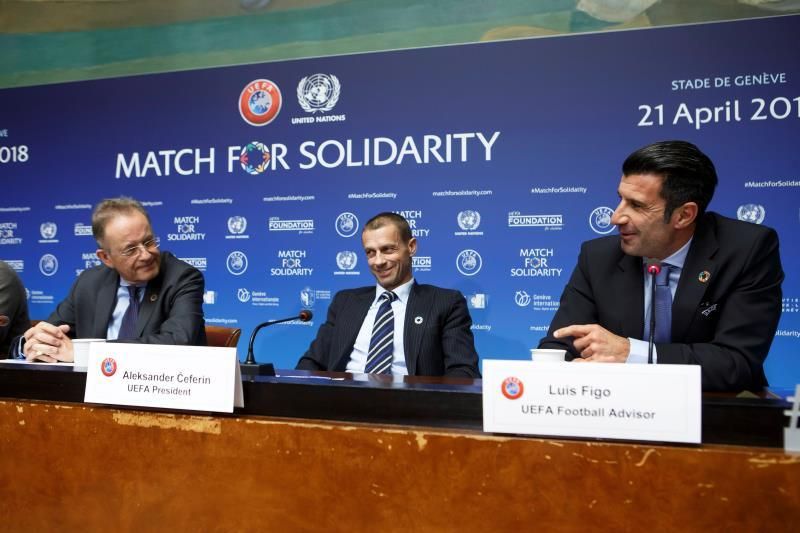 Abidal y Cafu se unen a Figo y Ronaldinho en un partido benéfico en Ginebra
