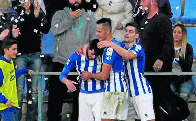 El del Écija, un vestuario irreductible