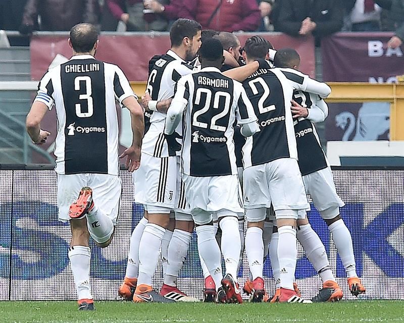 La Juventus reina en el derbi y obliga al Nápoles a ganar para seguir líder