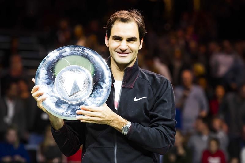 Federer triunfa en Rotterdam y desplaza a Nadal al segundo puesto