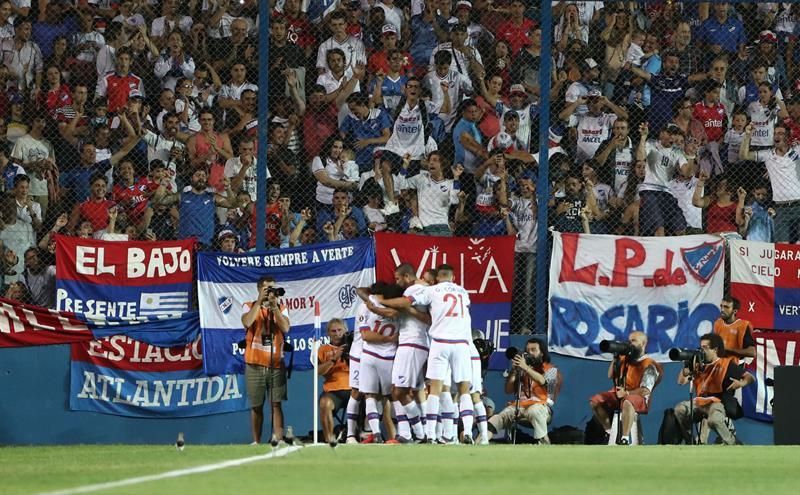 El Nacional gana de atrás y alcanza la cima en solitario del Torneo Apertura