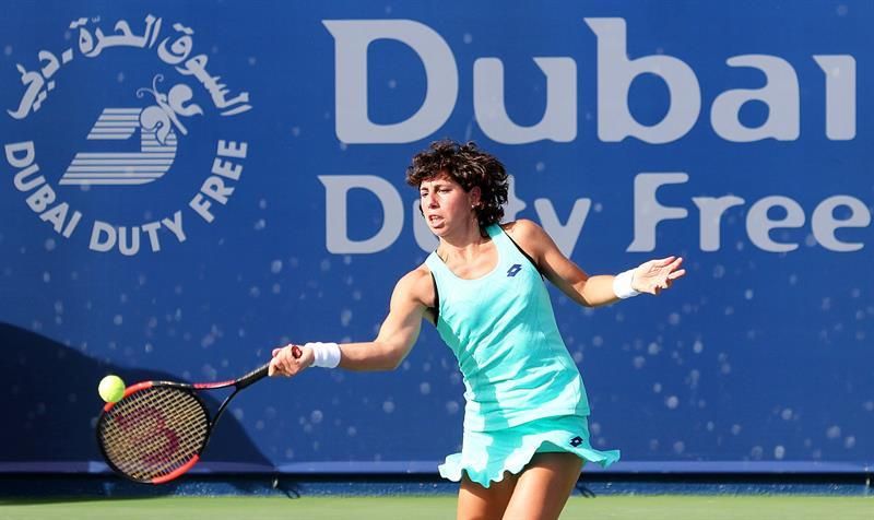 Carla Suárez supera la primera ronda en Dubai, Pliskova espera en la próxima