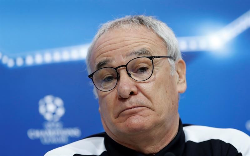 Ranieri afirma que si le llamaran para entrenar a Italia dejaría el Nantes