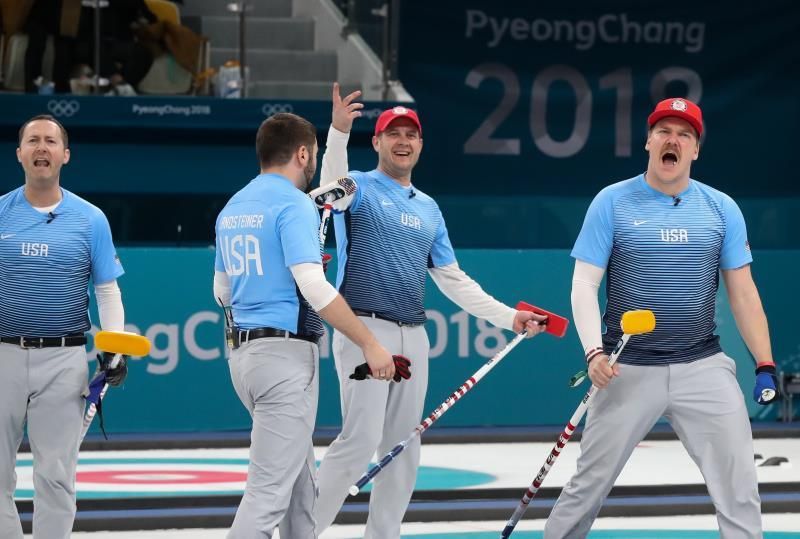 Habrá nuevo campeón de curling: Suecia y EE.UU. disputarán la final masculina
